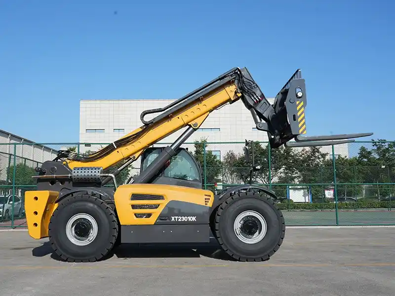 Телескопический погрузчик из Китая XCMG - фото модели XT23010K 0