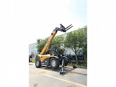 Телескопический погрузчик XT4014K на стройплощадке – грузоподъёмность 4 т 3