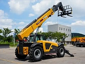 Телескопический погрузчик XCMG XT4514K – модель грузоподъёмностью 4,5 тонны 0